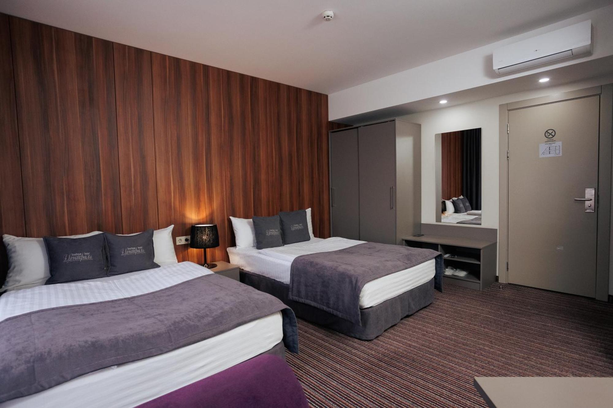 Boutique Hotel Central รีฟเน ภายนอก รูปภาพ